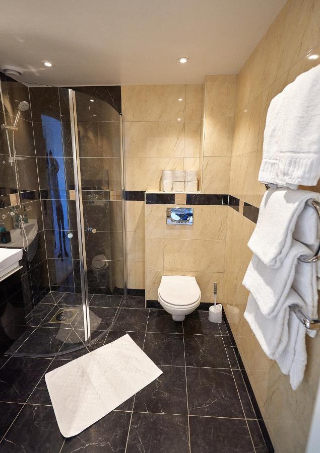 Staylong Apartment Täby